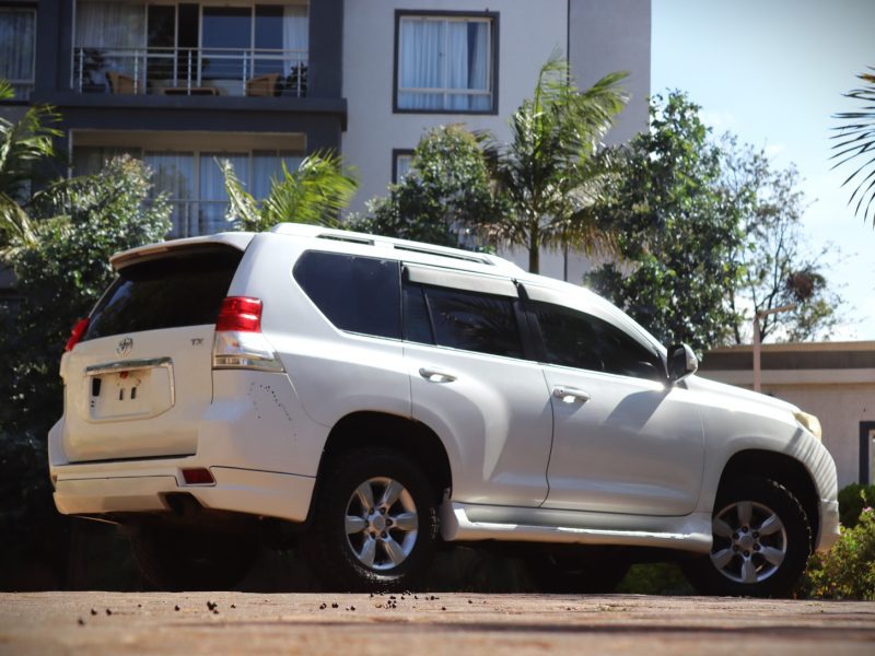 🤍 TOYOTA LAND CRUISER TX – YOM 2014 | Legendary Strength in Elegant White Reliable • Powerful • Built to Last