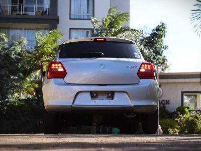 ✨ SUZUKI SWIFT – YOM 2018 | Sporty Silver with a Reliable 1300CC Petrol Engine Compact • Fuel-Efficient • Fun to Drive