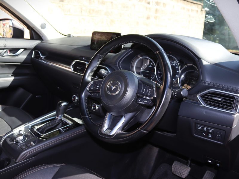 🖤 MAZDA CX-5 XDL – 2018 | Elegant Black SUV with Sunroof & 2200CC Diesel Power Stylish • Powerful • Premium Comfort