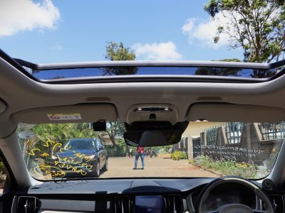 💙 VOLVO XC60 – YOM 2018 | Elegant Blue with Sunroof & 2000CC Diesel Twin-Turbo Power