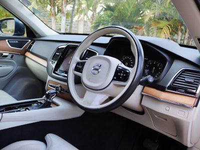 💙 VOLVO XC90 T6 – YOM 2018 | Elegant Blue Luxury SUV with 2000CC Petrol Twin-Turbo Power Scandinavian Excellence • Powerful Performance • Ultimate Safety