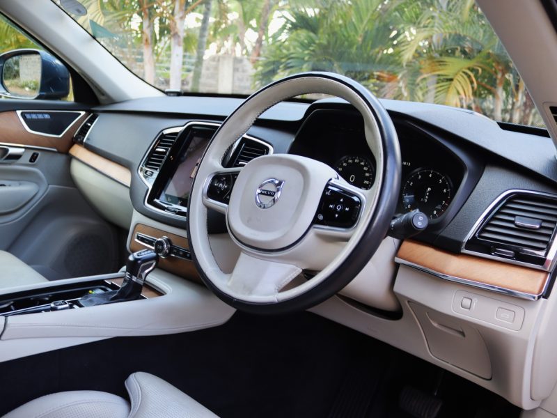 💙 VOLVO XC90 T6 – YOM 2018 | Elegant Blue Luxury SUV with 2000CC Petrol Twin-Turbo Power Scandinavian Excellence • Powerful Performance • Ultimate Safety