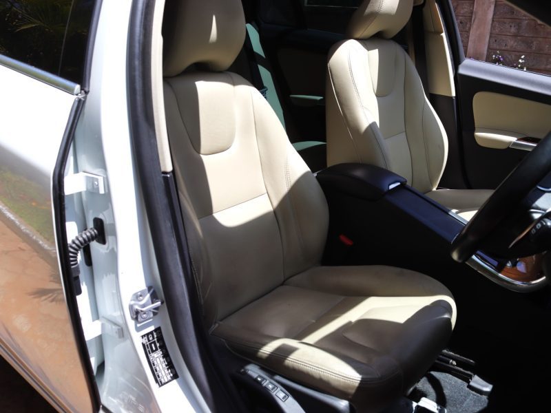 🤍 2018 VOLVO V60 T3 – WHITE | 1500CC PETROL TURBO • PREMIUM WAGON • SCANDINAVIAN DESIGN