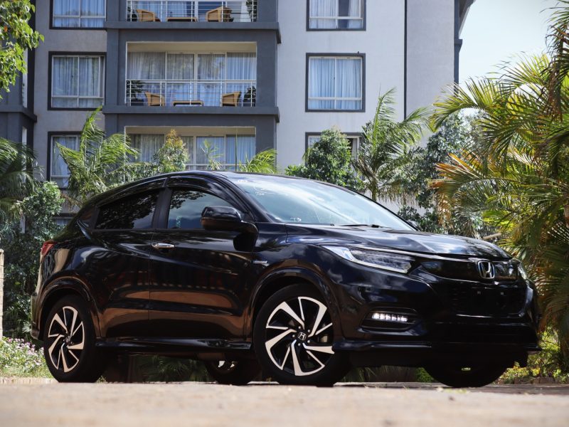 ⚫ 2019 HONDA VEZEL RS HYBRID – BLACK | 1500CC PETROL HYBRID • SPORTY RS TRIM • FUEL-EFFICIENT COMPACT SUV