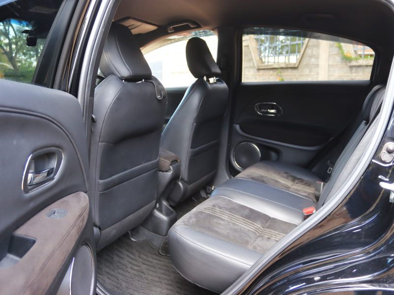 ⚫ 2019 HONDA VEZEL RS HYBRID – BLACK | 1500CC PETROL HYBRID • SPORTY RS TRIM • FUEL-EFFICIENT COMPACT SUV