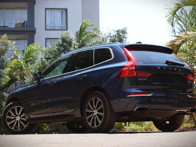 🔵 2019 VOLVO XC60 T5 INSCRIPTION – ELEGANT BLUE | 2000CC PETROL TURBO • LUXURY INSCRIPTION TRIM • HARMAN KARDON SOUND