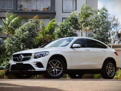 🤍 2019 MERCEDES-BENZ GLC 220d – WHITE | 2200CC DIESEL TURBO • LUXURY SUV • PREMIUM PERFORMANCE