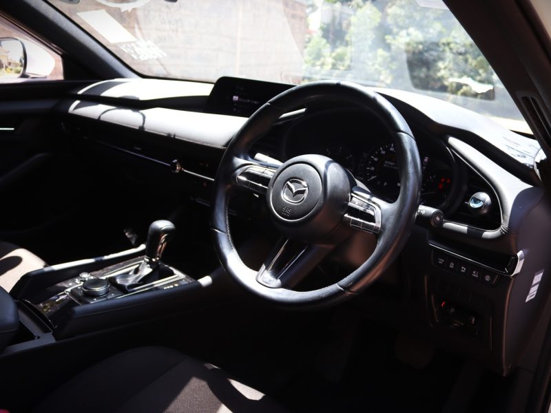 🚗 MAZDA 3 2020 – 1500CC DIESEL | SPORTY • FUEL-EFFICIENT • MODERN COMFORT