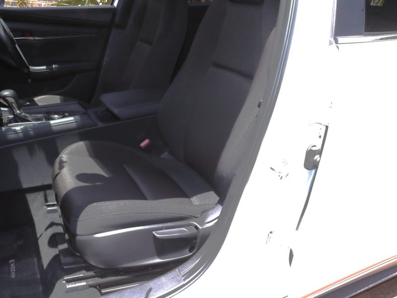 🚗 MAZDA 3 2020 – 1500CC DIESEL | SPORTY • FUEL-EFFICIENT • MODERN COMFORT