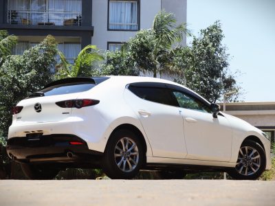 🚗 MAZDA 3 2020 – 1500CC DIESEL | SPORTY • FUEL-EFFICIENT • MODERN COMFORT