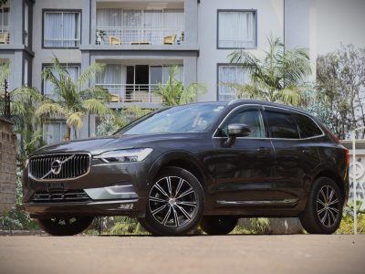 🟢 2019 VOLVO XC60 INSCRIPTION – GREEN | LUXURY SUV • SUNROOF • BOWERS & WILKINS • PREMIUM COMFORT