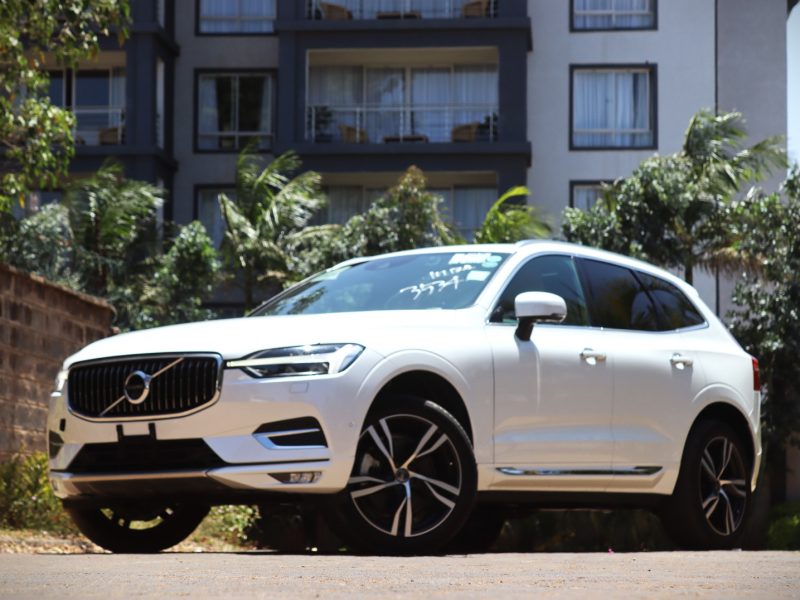 🚙 2020 Volvo XC60 INSCRIPTION – WHITE | 2000CC DIESEL TURBO • SUNROOF • HARMAN KARDON • POLESTAR