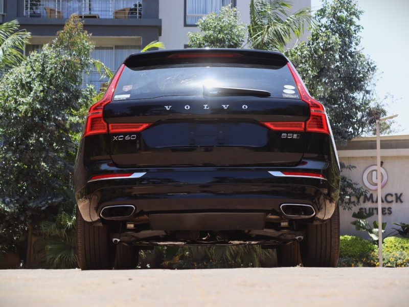 🚙 2022 VOLVO XC60 B5 MILD-HYBRID – LUXURY SUV • AWD PERFORMANCE • SCANDINAVIAN DESIGN • ADVANCED SAFETY