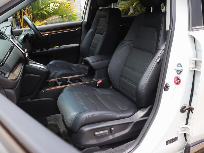 🚙 2019 HONDA CR-V HYBRID – WHITE | 2000CC PETROL HYBRID • LUXURY SUV • FUEL EFFICIENT • FAMILY COMFORT