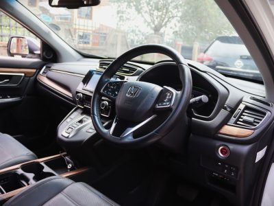 🚙 2019 HONDA CR-V HYBRID – WHITE | 2000CC PETROL HYBRID • LUXURY SUV • FUEL EFFICIENT • FAMILY COMFORT