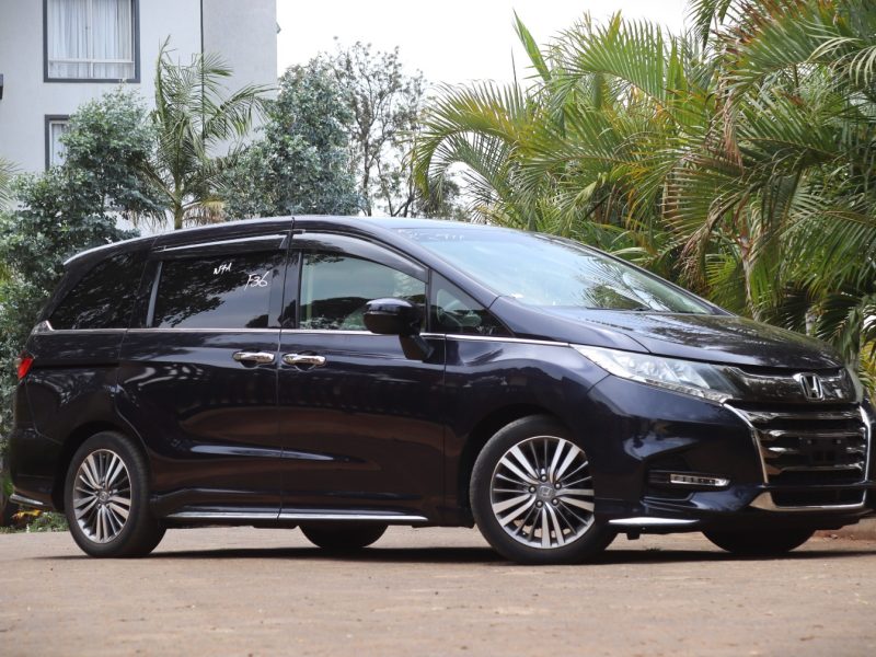 🚐 2019 HONDA ODYSSEY – BLUE | 2400CC PETROL • LUXURY FAMILY VAN • COMFORT • PRACTICALITY