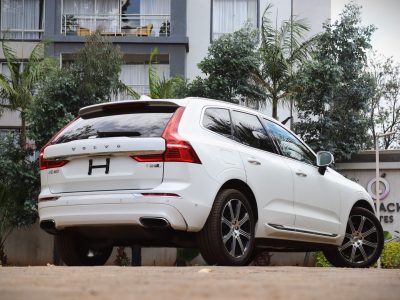 🚙 2020 VOLVO XC60 T8 – NEW MODEL 2000CC Petrol Turbo Plug-In Hybrid • Elegant White • Ultimate Luxury SUV