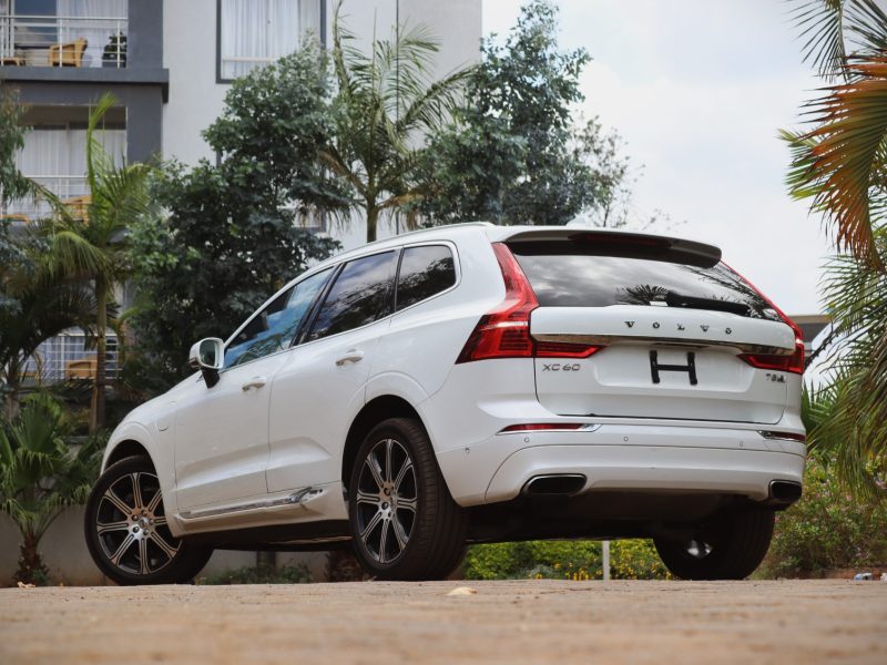 🚙 2020 VOLVO XC60 T8 – NEW MODEL 2000CC Petrol Turbo Plug-In Hybrid • Elegant White • Ultimate Luxury SUV