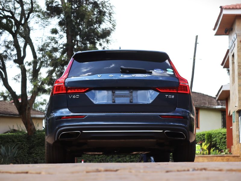 🚙 2020 VOLVO V60 T5 INSCRIPTION – NEW SHAPE • LUXURY SPORTS WAGON • TURBO PERFORMANCE