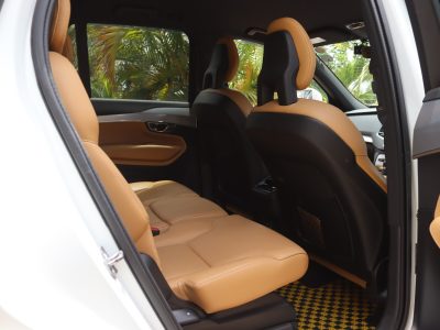 🚙 2019 VOLVO XC90 T5 – WHITE | LUXURY 7-SEATER SUV • PETROL TURBO • SCANDINAVIAN DESIGN