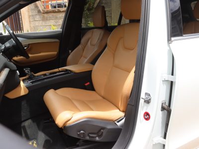 🚙 2019 VOLVO XC90 T5 – WHITE | LUXURY 7-SEATER SUV • PETROL TURBO • SCANDINAVIAN DESIGN