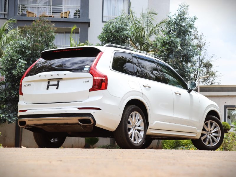 🚙 2019 VOLVO XC90 T5 – WHITE | LUXURY 7-SEATER SUV • PETROL TURBO • SCANDINAVIAN DESIGN