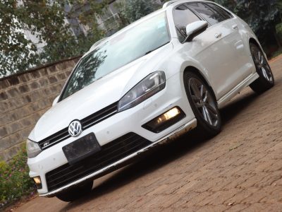 🚗 Volkswagen Passat Variant – WHITE | 1400CC PETROL • EXECUTIVE WAGON • PRACTICAL FAMILY CAR