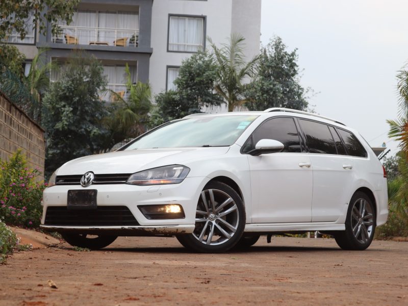 🚗 Volkswagen Passat Variant – WHITE | 1400CC PETROL • EXECUTIVE WAGON • PRACTICAL FAMILY CAR