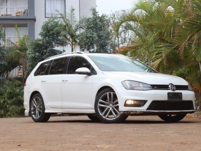 🚗 Volkswagen Passat Variant – WHITE | 1400CC PETROL • EXECUTIVE WAGON • PRACTICAL FAMILY CAR