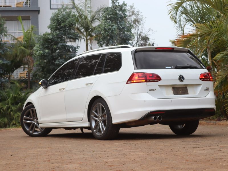 🚗 Volkswagen Passat Variant – WHITE | 1400CC PETROL • EXECUTIVE WAGON • PRACTICAL FAMILY CAR