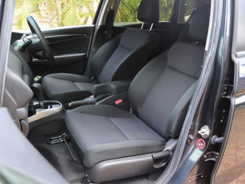 🚗 2018 HONDA FIT (NON-HYBRID) – BLUE | 1300CC PETROL • ECONOMICAL • PRACTICAL HATCHBACK