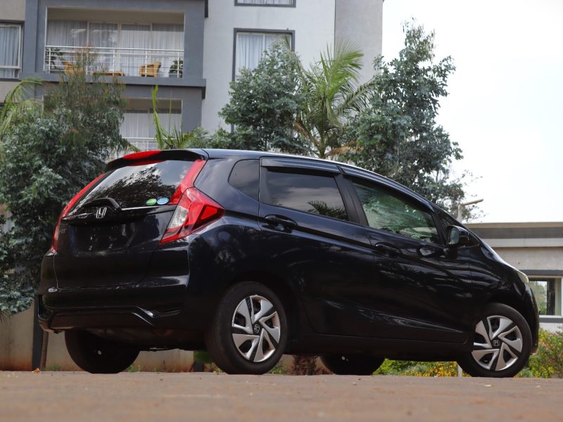 🚗 2018 HONDA FIT (NON-HYBRID) – BLUE | 1300CC PETROL • ECONOMICAL • PRACTICAL HATCHBACK