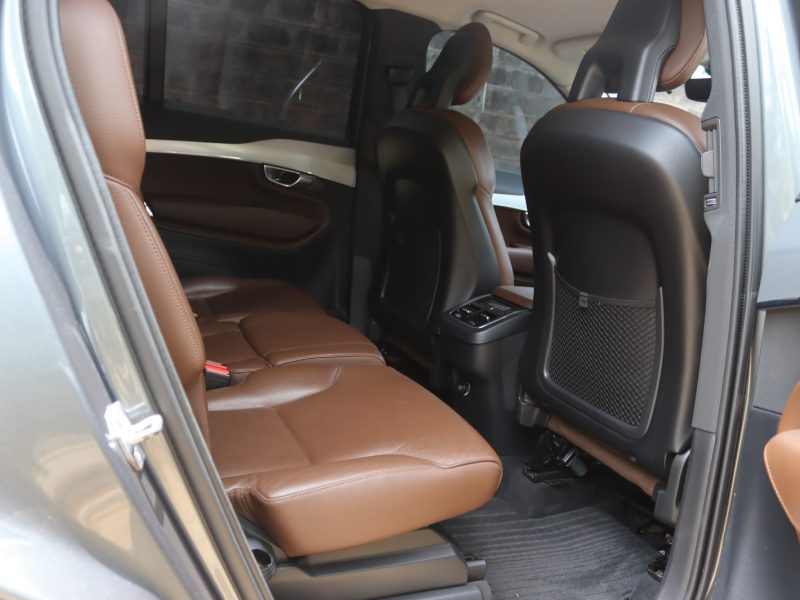 🚙 2017 VOLVO XC90 – GREY | 2000CC PETROL TURBO • LUXURY 7-SEATER SUV • SCANDINAVIAN DESIGN