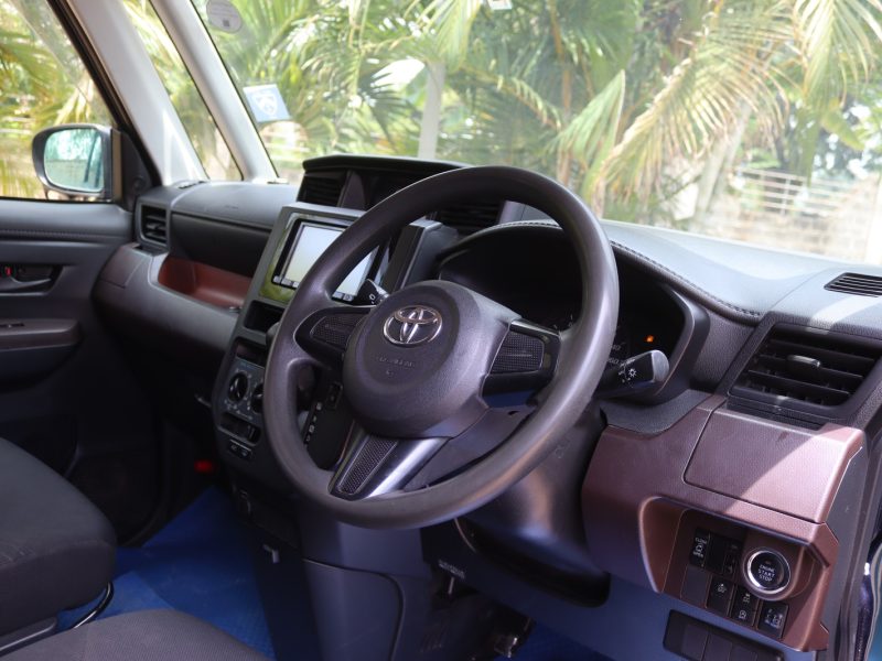 🚗 2017 TOYOTA TANK – BLUE | 1000CC PETROL • COMPACT MPV • SMART URBAN CAR