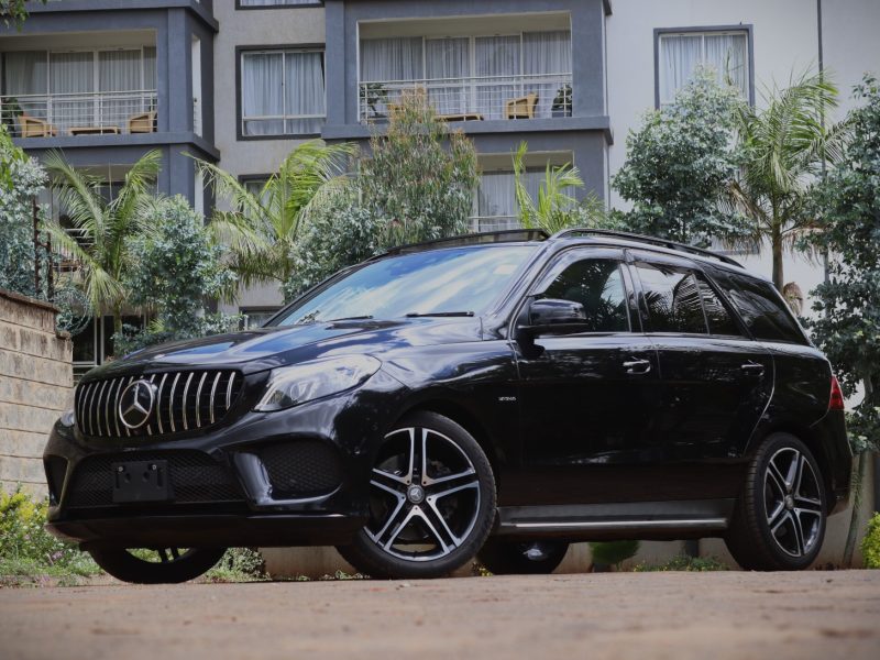 🚙 2017 MERCEDES-BENZ GLE43 AMG – BLACK