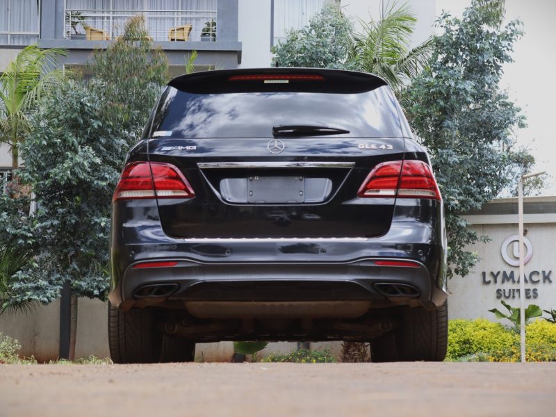🚙 2017 MERCEDES-BENZ GLE43 AMG – BLACK
