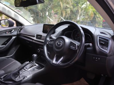 🚗 2018 MAZDA AXELA – 1500CC DIESEL • SKYACTIV • FUEL EFFICIENT