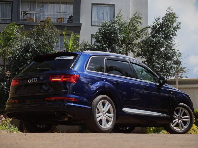 🚗 2020 AUDI Q7 QUATTRO – 3000CC PETROL TURBO • 7 SEATER • PANORAMIC SUNROOF