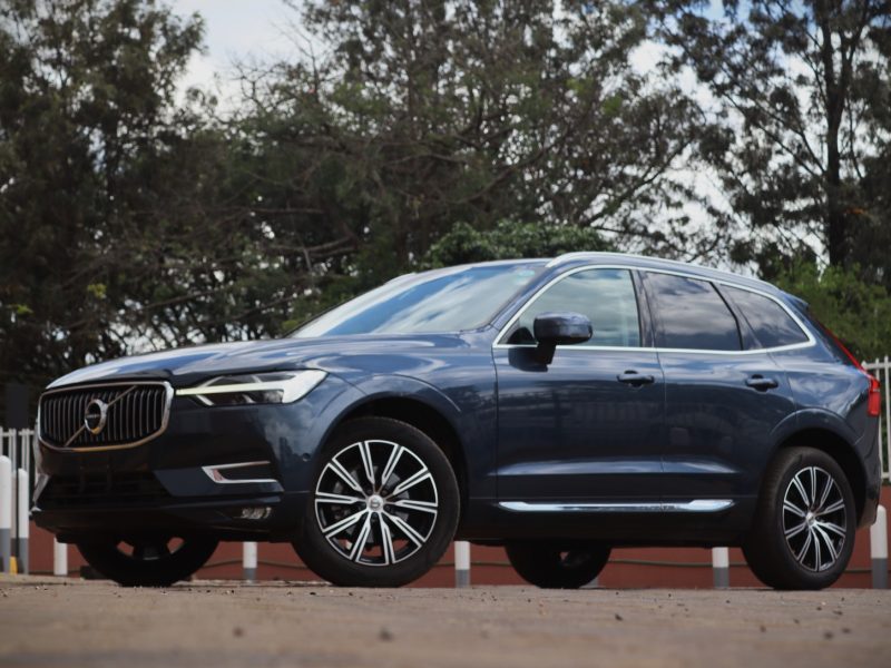 🚗 2020 VOLVO XC60 D4 INSCRIPTION – BLUE • 2000CC DIESEL • BOWERS & WILKINS • MASSAGE SEATS