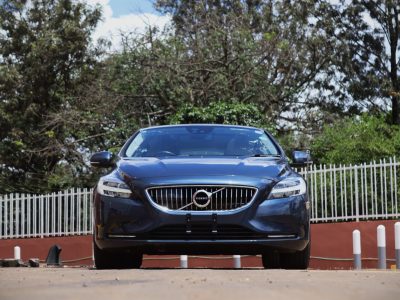 🚗 2020 VOLVO V40 T3 – BLUE • 1500CC TURBO • MOONROOF • HARMAN KARDON