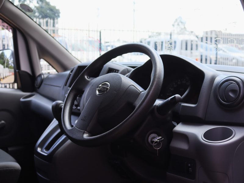 🚐 2019 NISSAN NV200 – 1600CC PETROL • WHITE • PRACTICAL BUSINESS VAN