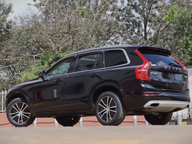 2020 VOLVO XC90 B5 – BLACK • 2000CC MILD HYBRID PETROL TURBO • EXECUTIVE LUXURY SUV