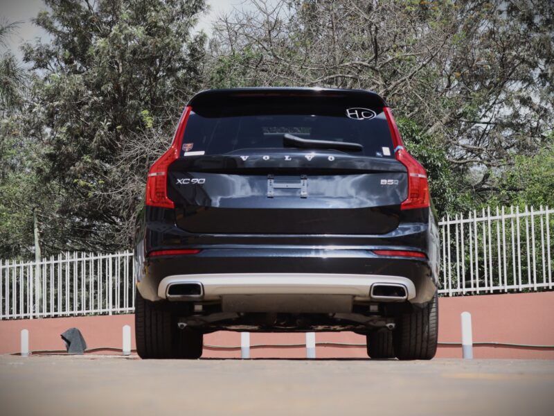 2020 VOLVO XC90 B5 – BLACK • 2000CC MILD HYBRID PETROL TURBO • EXECUTIVE LUXURY SUV