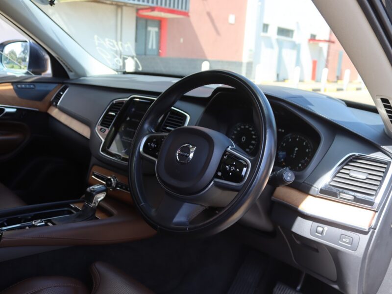 🚗 2019 VOLVO XC90 T6 INSCRIPTION – BLUE • 2000CC TWIN-CHARGED PETROL • MASSAGE SEATS • PANORAMIC SUNROOF