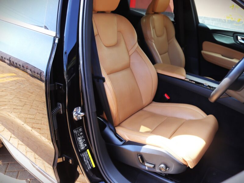 🚗 2020 VOLVO XC60 D4 INSCRIPTION – ELEGANT BLACK • 2000CC TURBO DIESEL • HARMAN KARDON • PANORAMIC SUNROOF