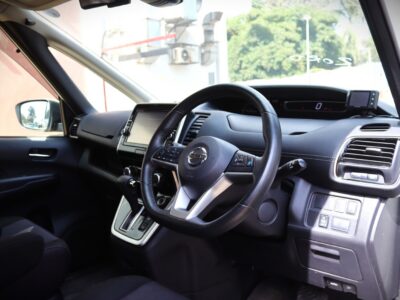 🚐 2019 NISSAN SERENA S-HYBRID HIGHWAY STAR – WHITE • 2000CC PETROL • AUTOMATIC • PREMIUM FAMILY MPV