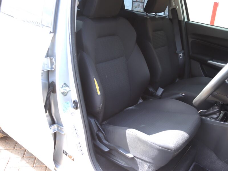 🚗 2019 SUZUKI SWIFT – SILVER • 1200CC PETROL • SPORTY • FUEL EFFICIENT HATCHBACK