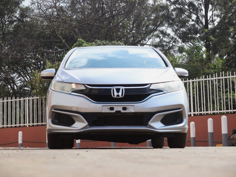 🚗 2019 HONDA FIT HYBRID – FUEL EFFICIENT • AUTOMATIC • SMART CITY HATCHBACK