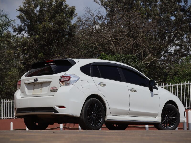 🚗 2017 SUBARU IMPREZA GPE SERIES HYBRID – WHITE • 2000CC PETROL HYBRID • AWD HATCHBACK