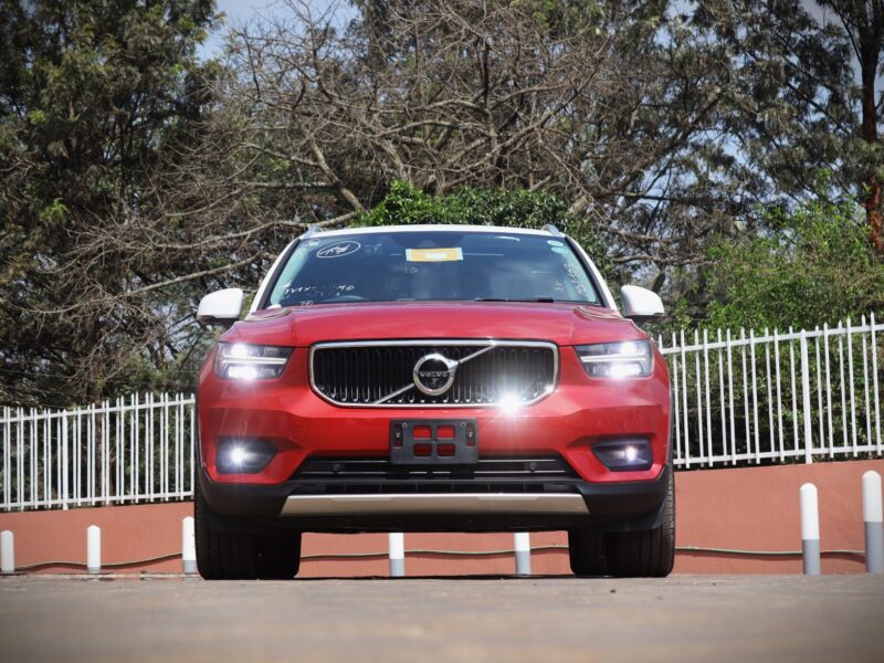 🚗 2020 VOLVO XC40 T4 INSCRIPTION – ELEGANT RED • 2000CC TURBO PETROL
